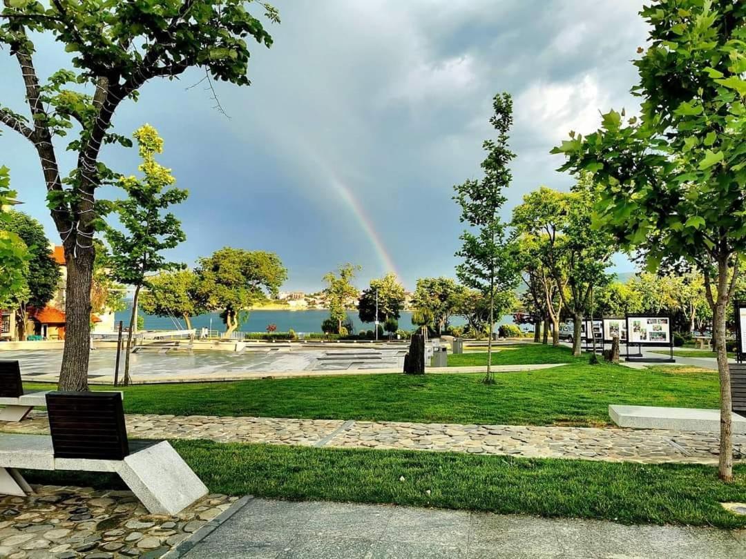 Апартаменти Кастро/Castro Apartments ซาเรโว ภายนอก รูปภาพ