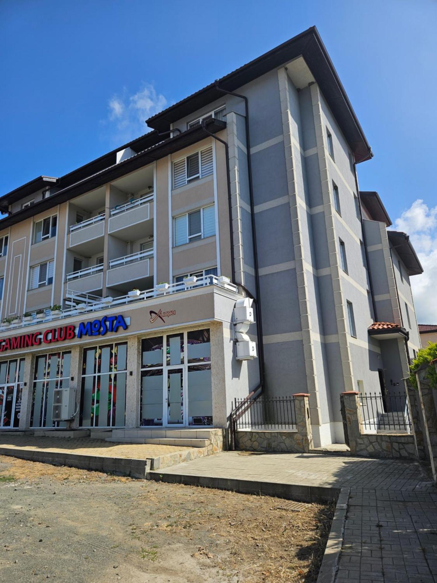Апартаменти Кастро/Castro Apartments ซาเรโว ภายนอก รูปภาพ