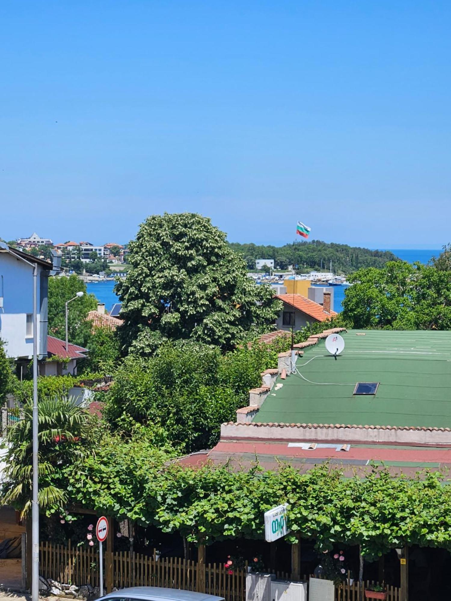 Апартаменти Кастро/Castro Apartments ซาเรโว ภายนอก รูปภาพ