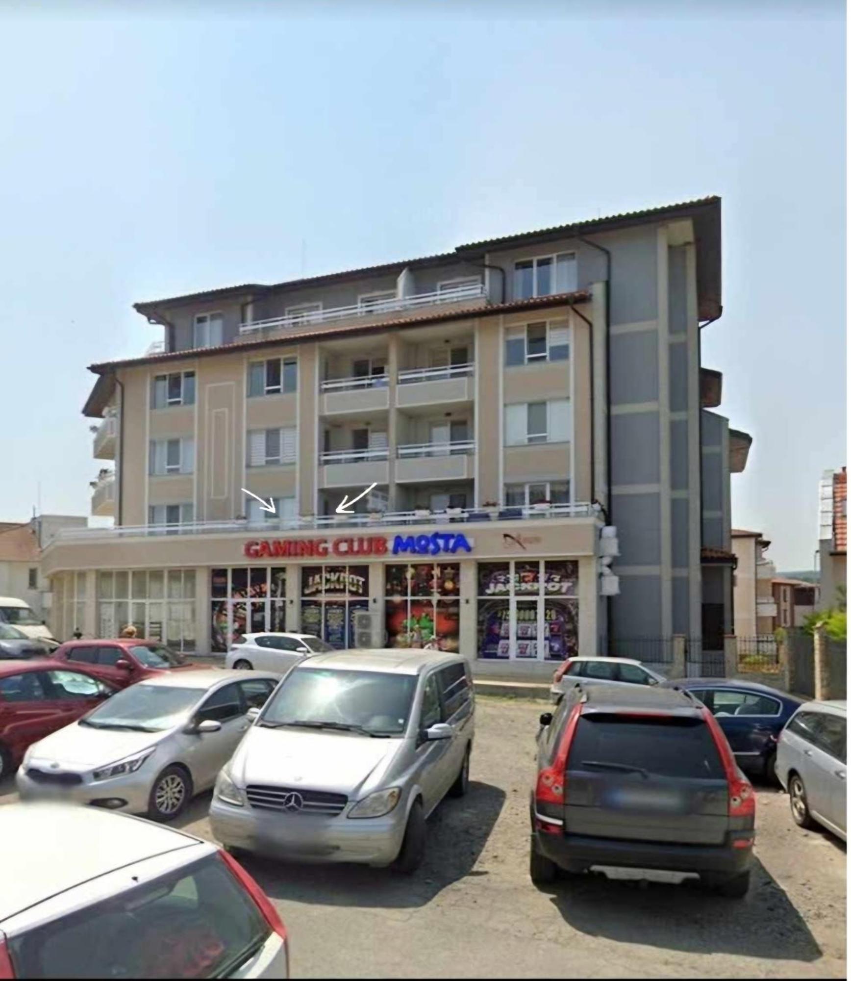 Апартаменти Кастро/Castro Apartments ซาเรโว ภายนอก รูปภาพ